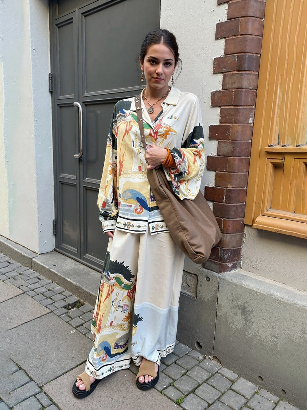 Modern Unique Satin Landscape Print Elastic Waist Pocket Wide Leg Pants