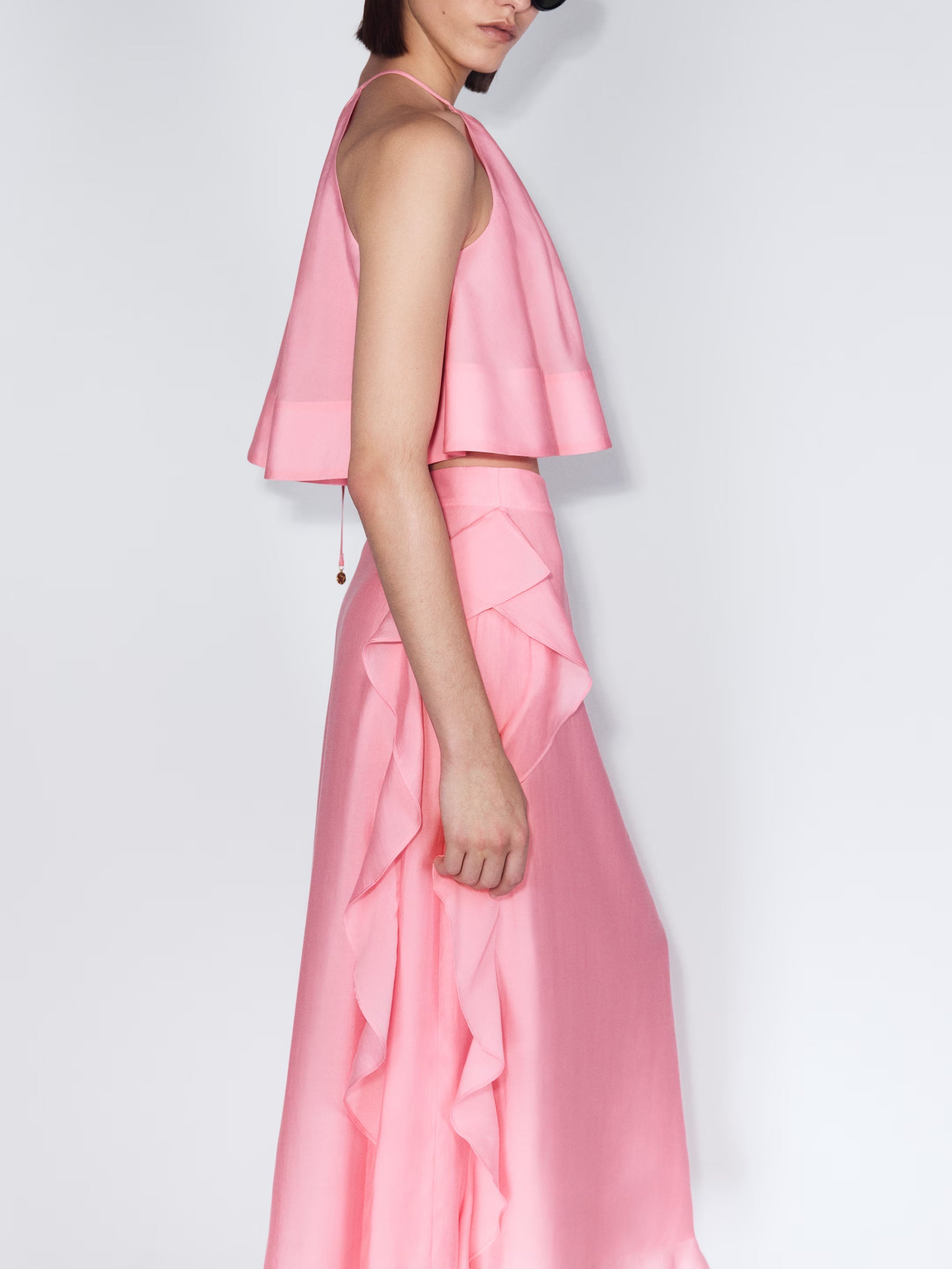 Oversized A-line top & Flounced skirt
