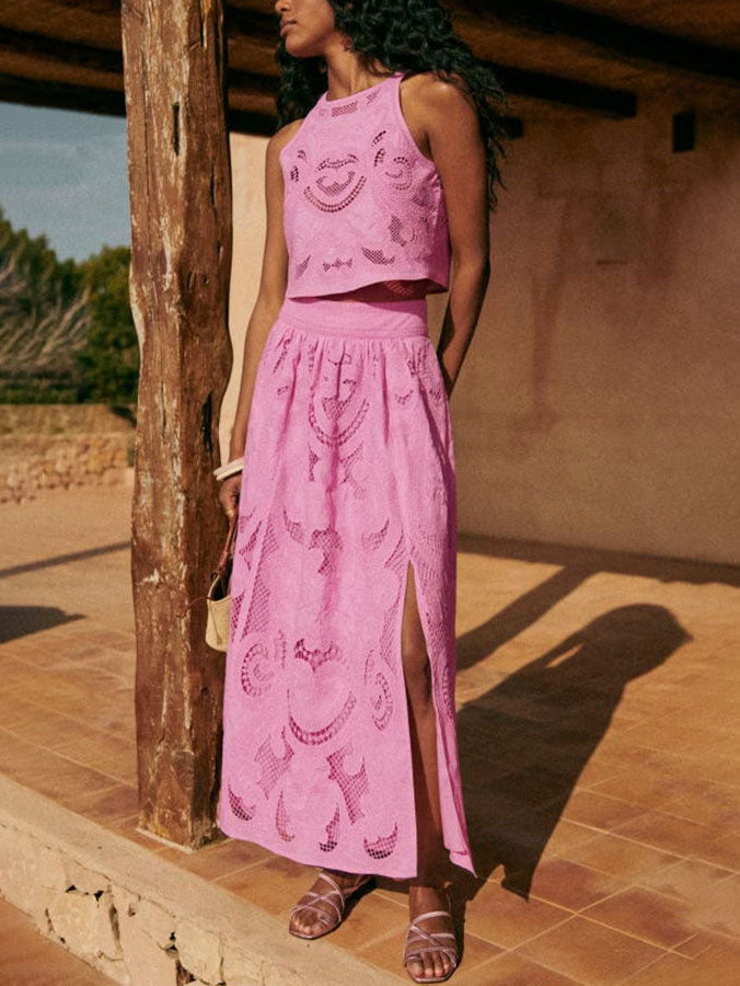 Unique Sleeveless Hollow Lace Crop Top