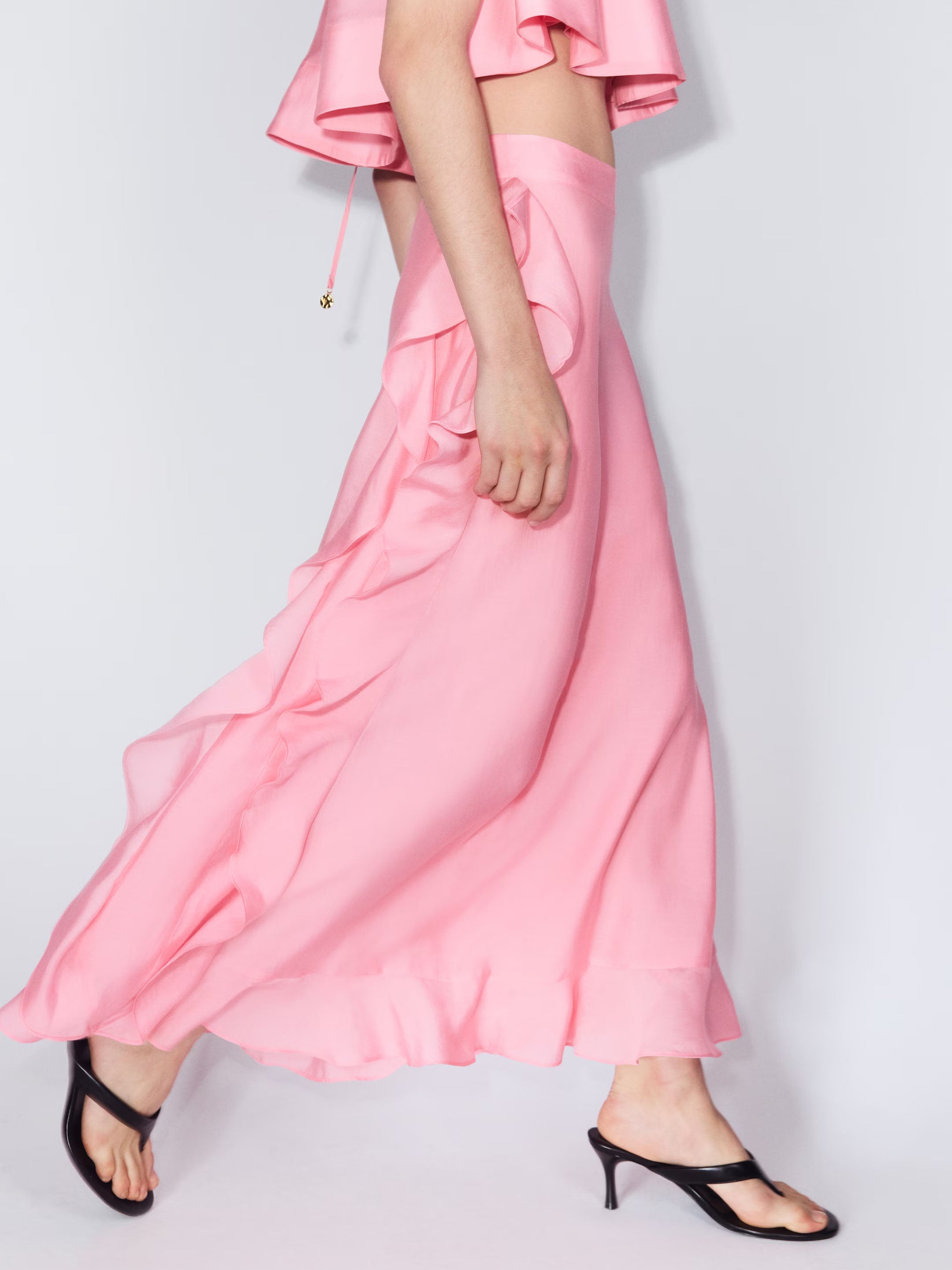 Oversized A-line top & Flounced skirt