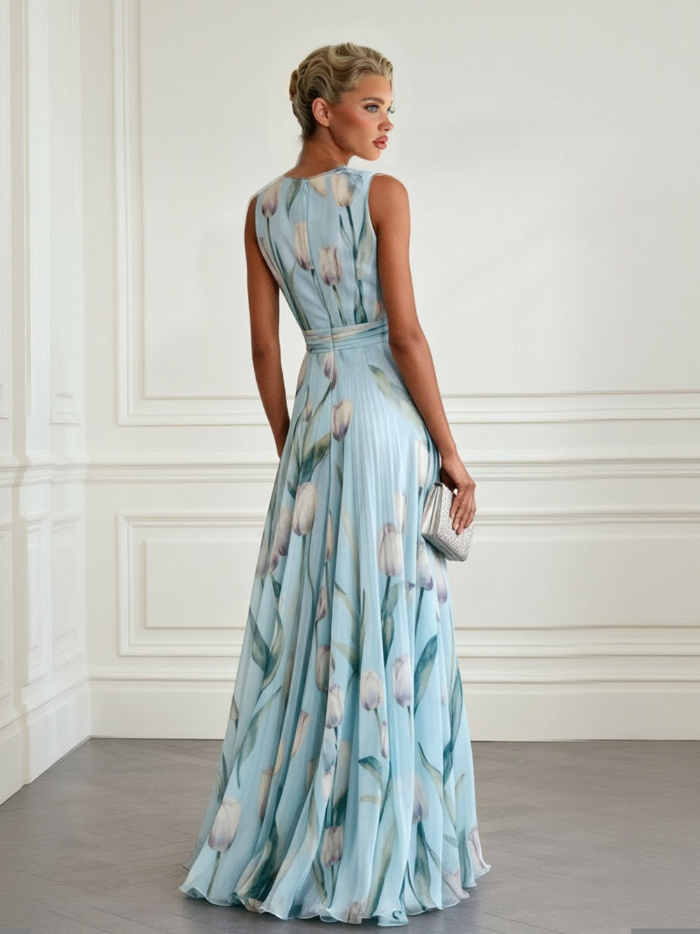 Elegant Tulip Print V-neck Maxi Dress
